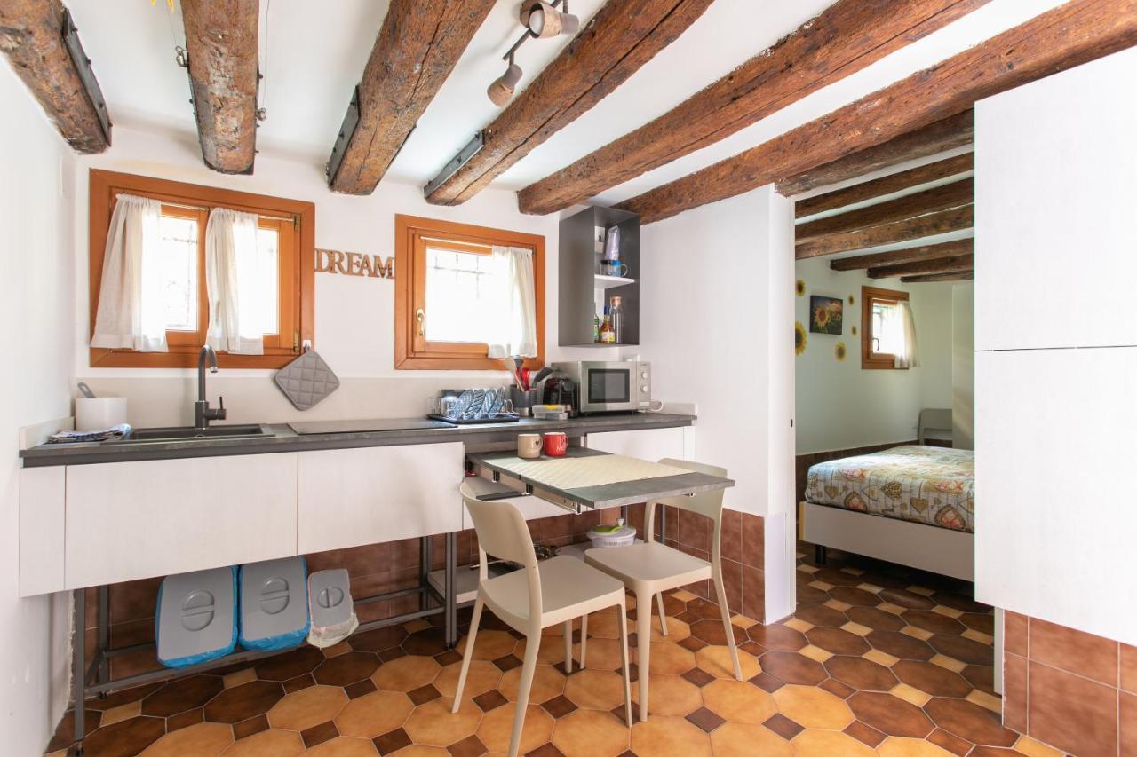 Ca Furly By Welc Apartment Венеция Екстериор снимка